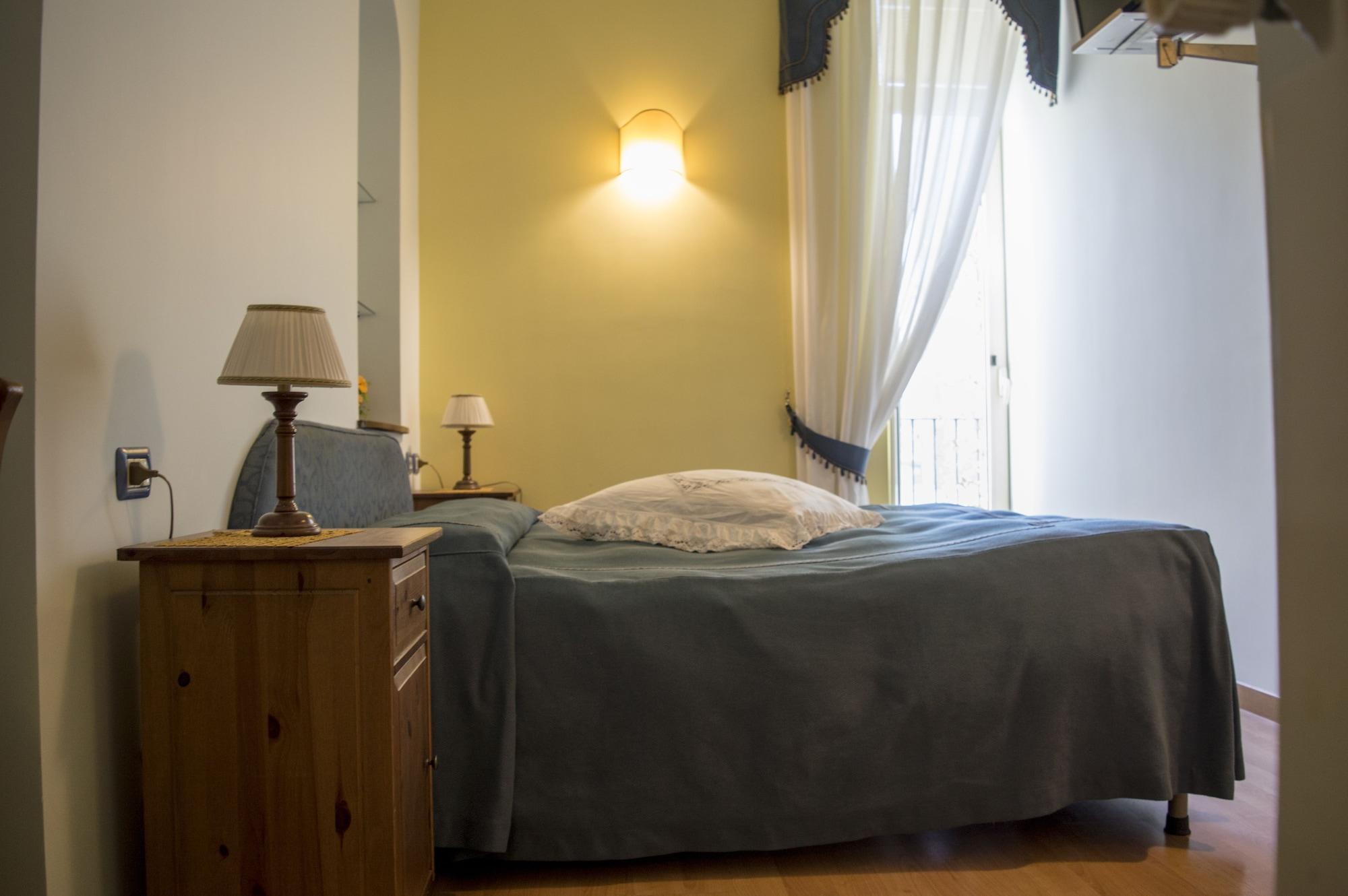 B&B Bonapace Portanolana Neapel Exteriör bild