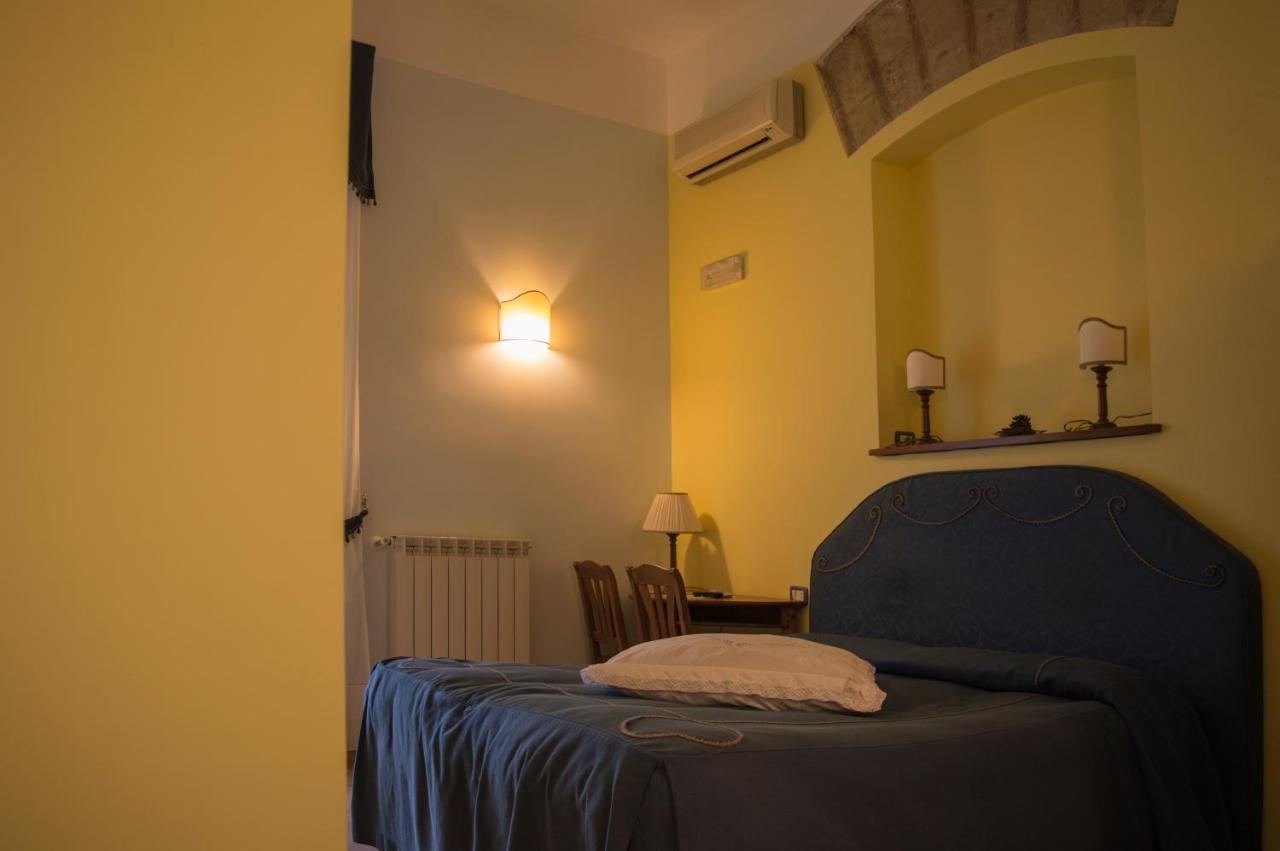 B&B Bonapace Portanolana Neapel Exteriör bild